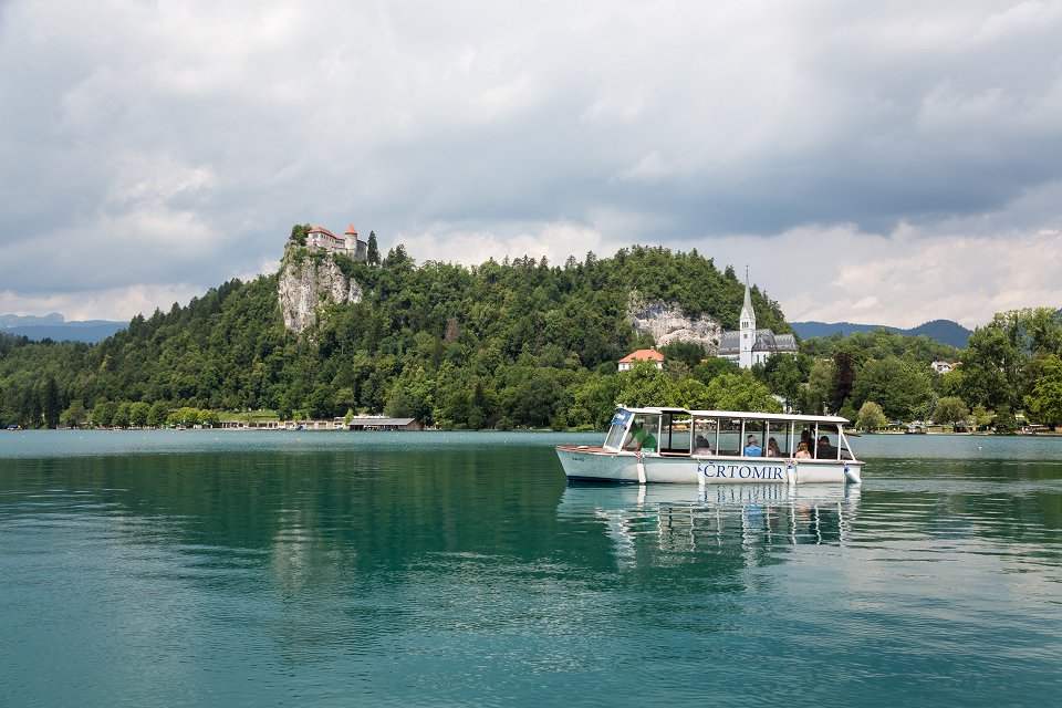 Trasporto in linea attorno al lago Bled