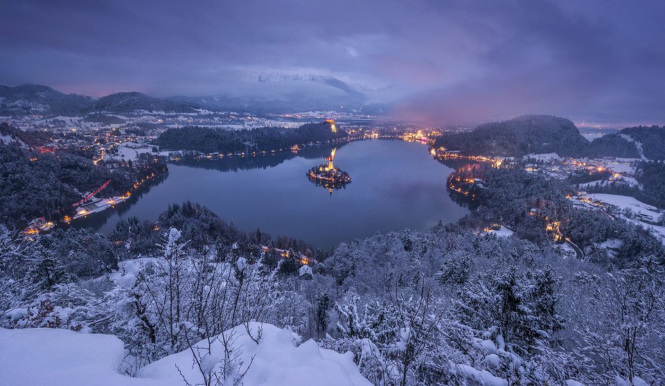 Winter evening Bled Ales Krivec
